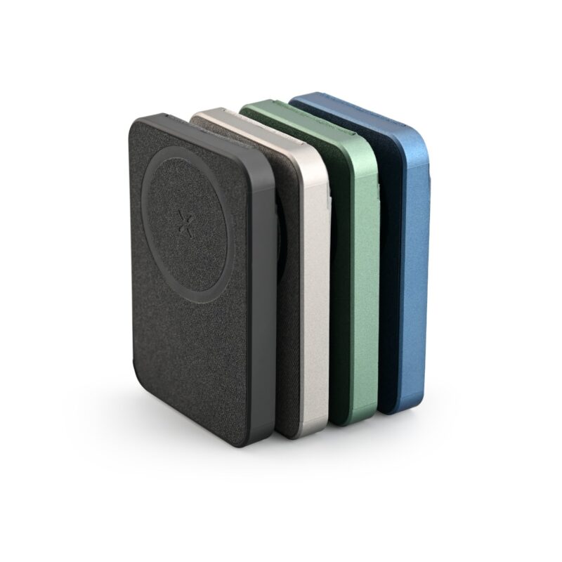 E3208 | MAG POWER WALLET – 10W MagSafe Power Bank & Card Holder
